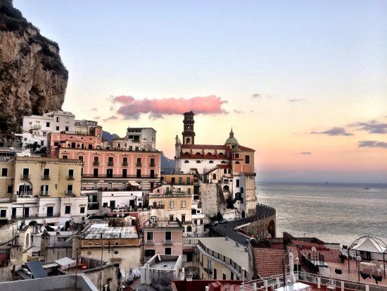 Vicoli, scale e archi